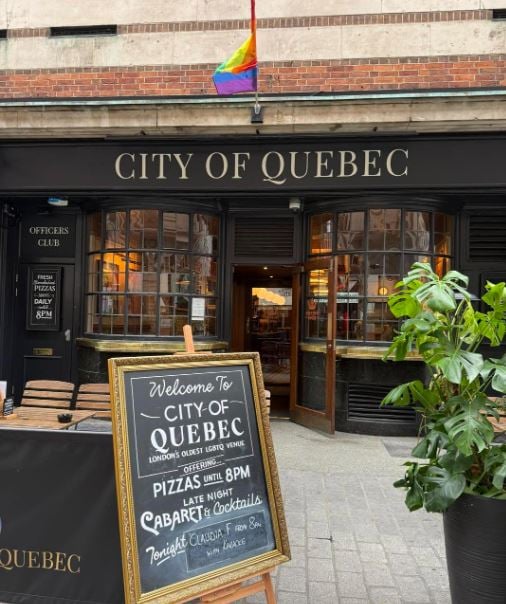 The City of Quebec - London Photo 1